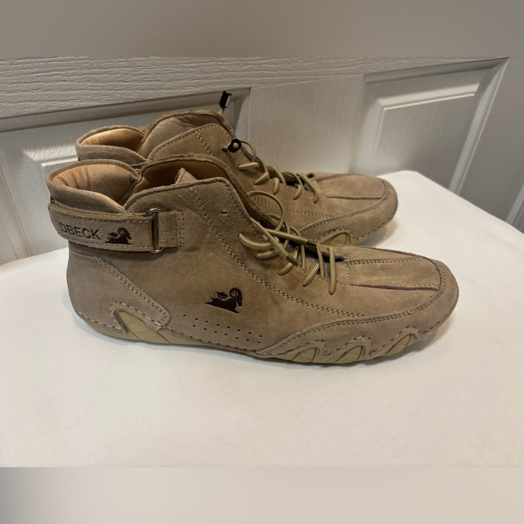 D’beck Beige Suede Comfort Sneakers Size Us 10 Women 8 Men Made In Australia